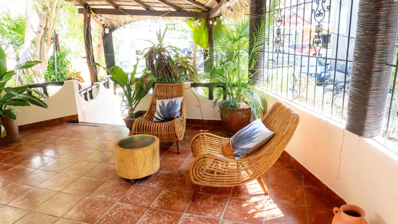 Готель Esencia Puerto Escondido Пуерто-Ескондідо Екстер'єр фото