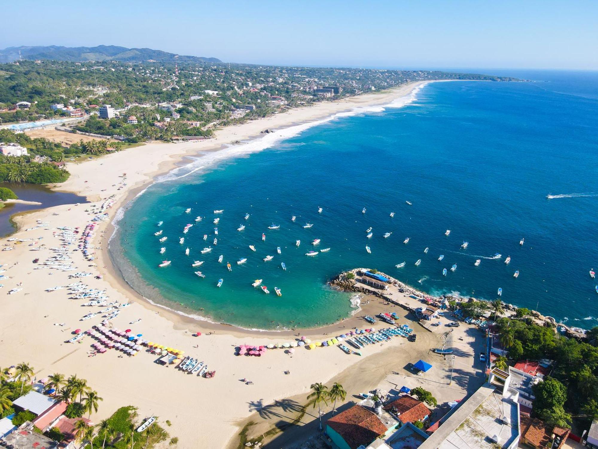 Готель Esencia Puerto Escondido Пуерто-Ескондідо Екстер'єр фото