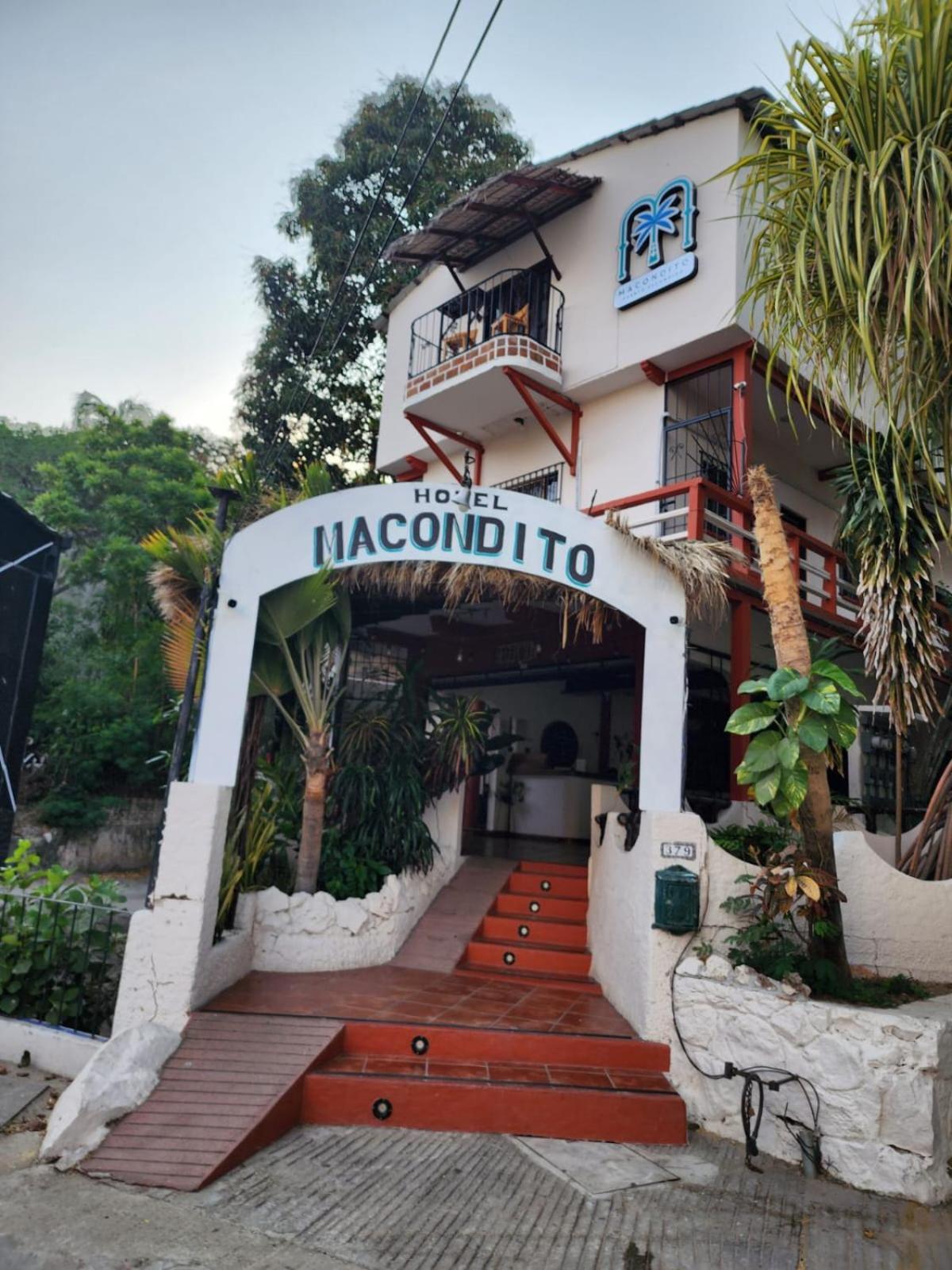 Готель Esencia Puerto Escondido Пуерто-Ескондідо Екстер'єр фото