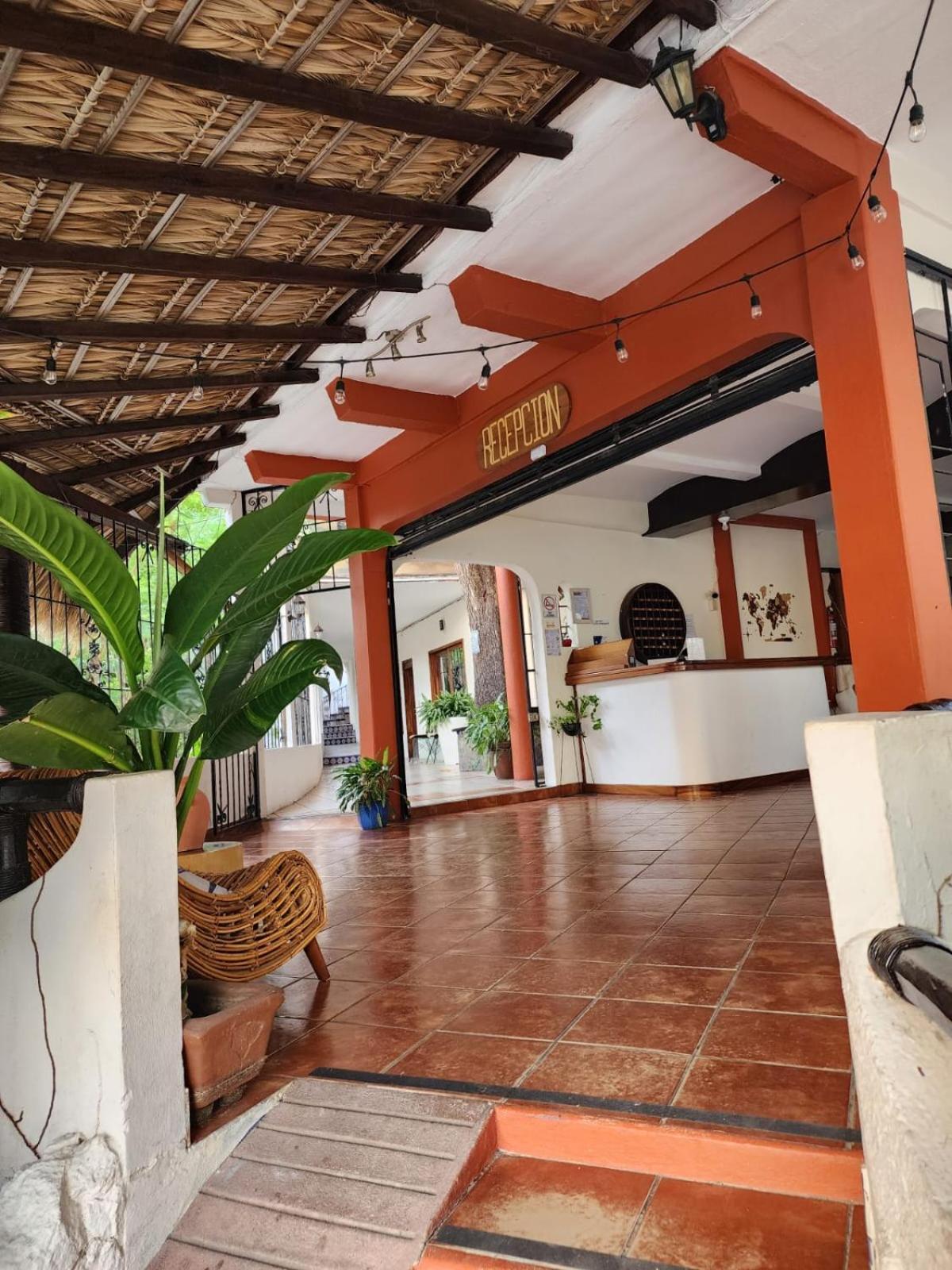 Готель Esencia Puerto Escondido Пуерто-Ескондідо Екстер'єр фото